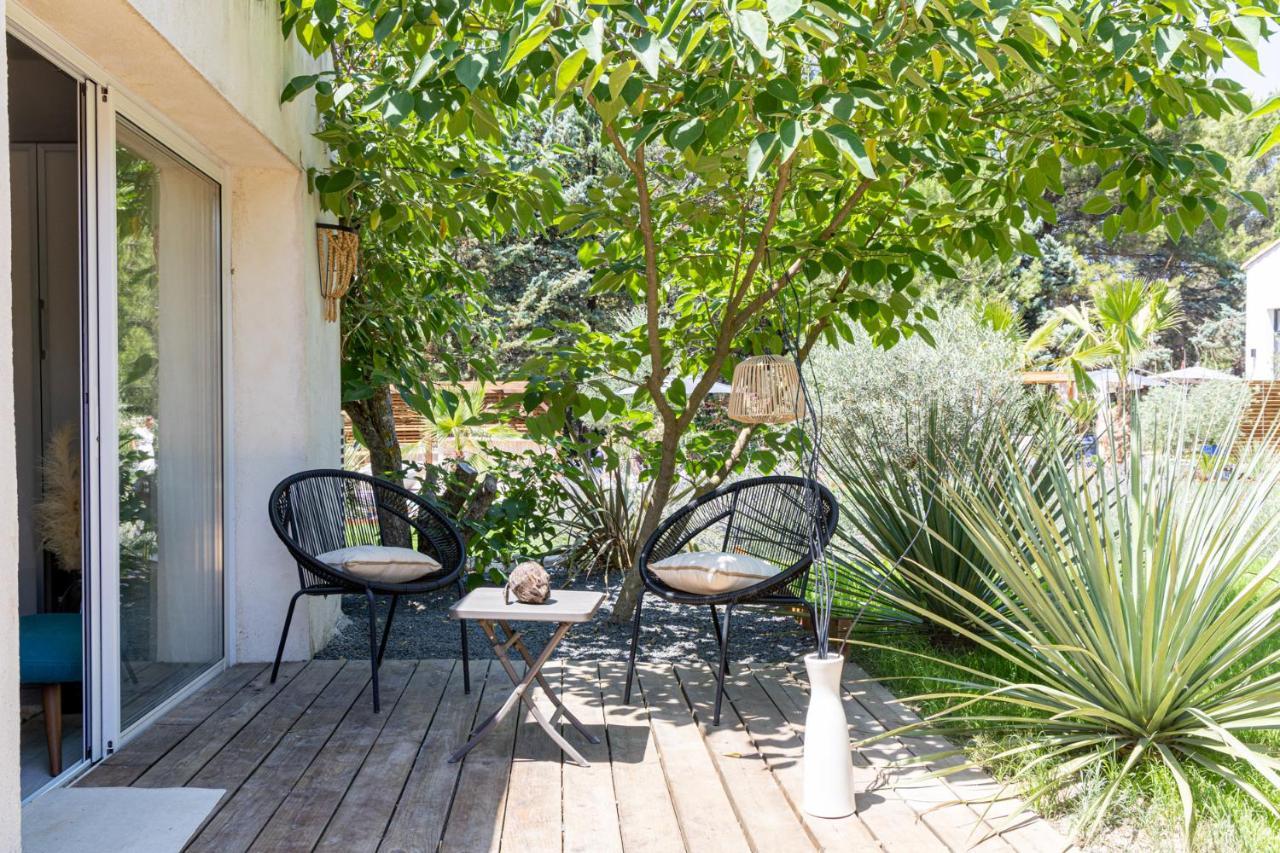 Les Lodges Taizen, Sejour Spa- Sans Enfants Saint-Cannat Dış mekan fotoğraf